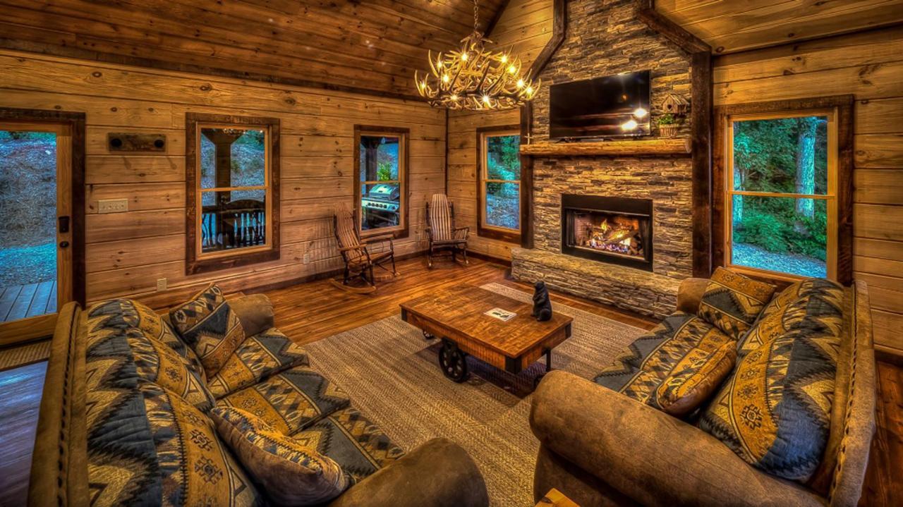 Sleepy Bear Hideaway Villa Blue Ridge Exterior photo