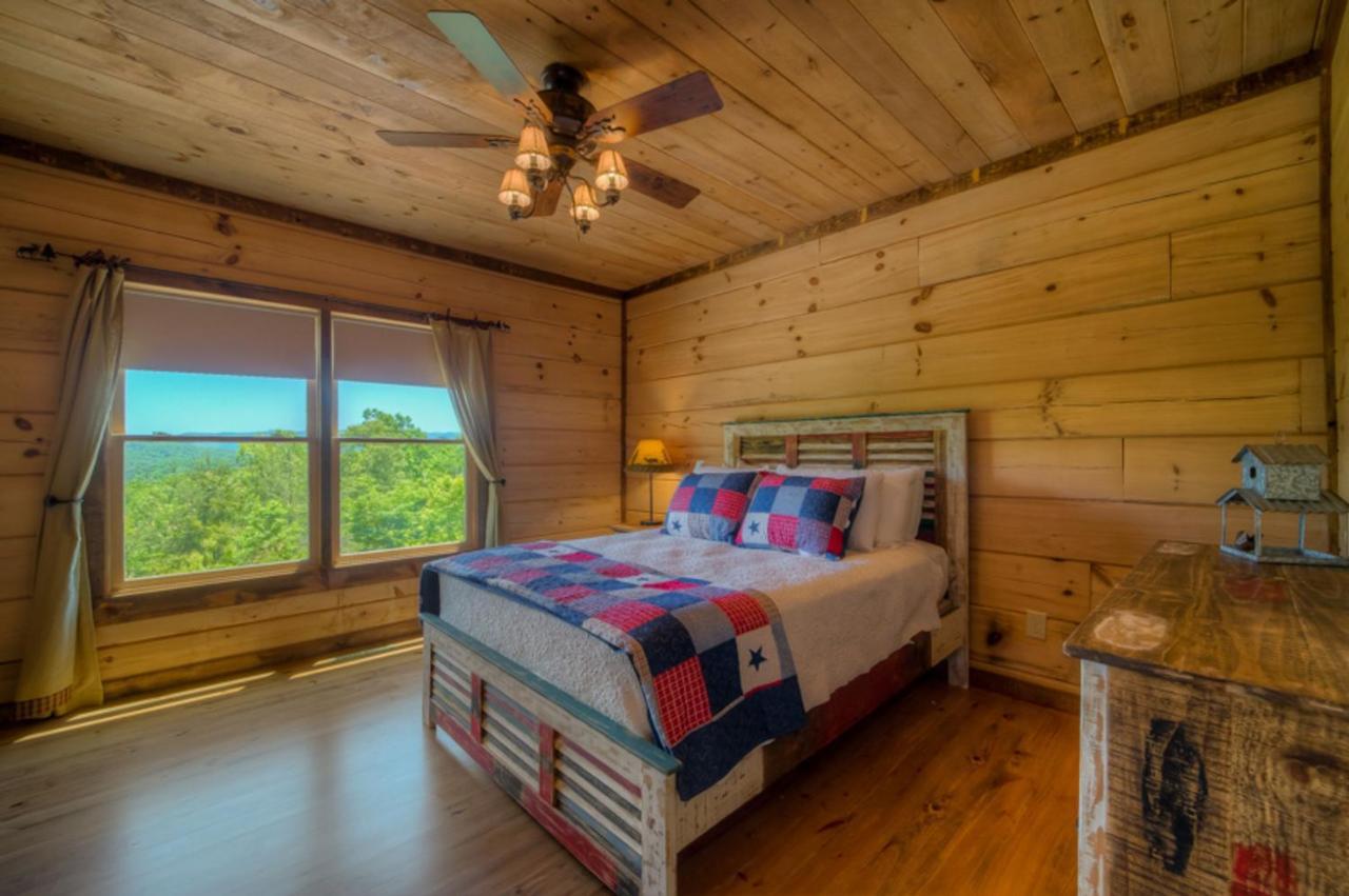 Sleepy Bear Hideaway Villa Blue Ridge Exterior photo
